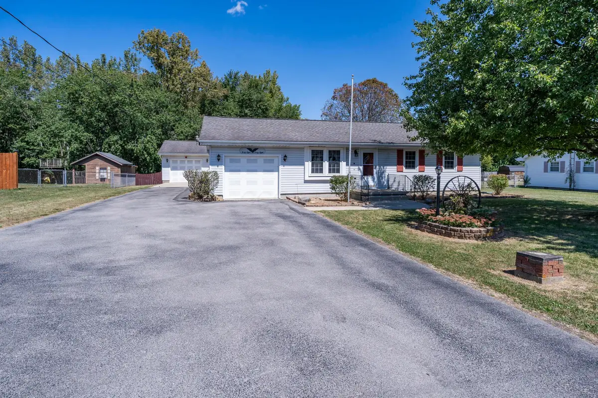 4868 State Route 41 Nw, Washington Court House, OH 43160 - #1