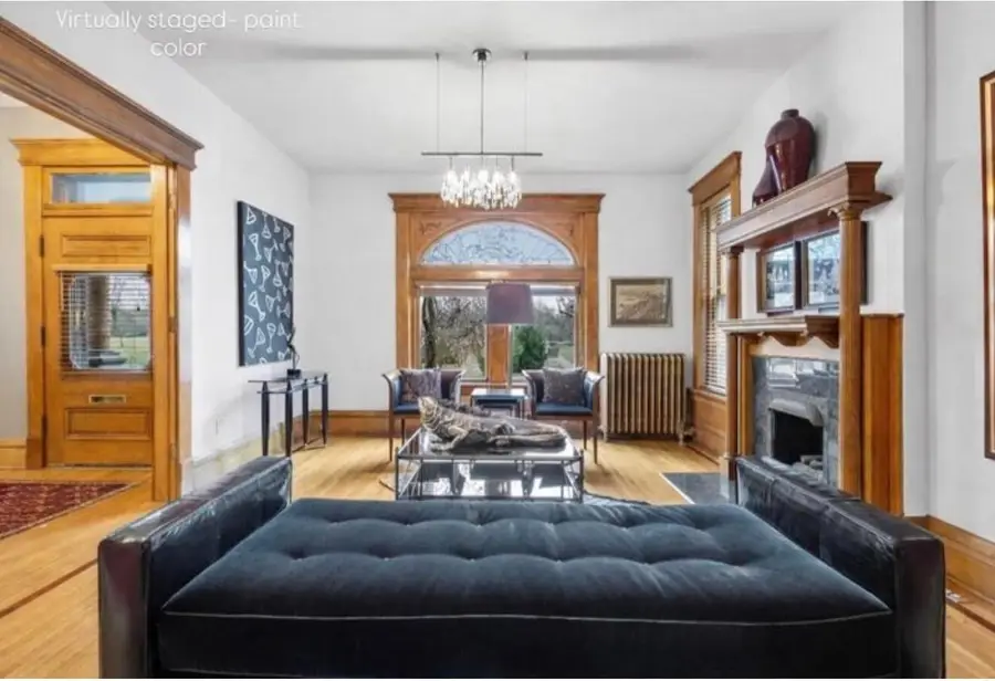 130 Buttles Avenue, Columbus, OH 43215 - #3