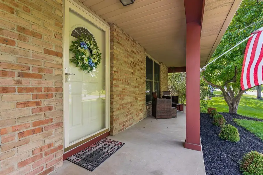 9954 Oxford Drive Nw, Pickerington, OH 43147 - #3