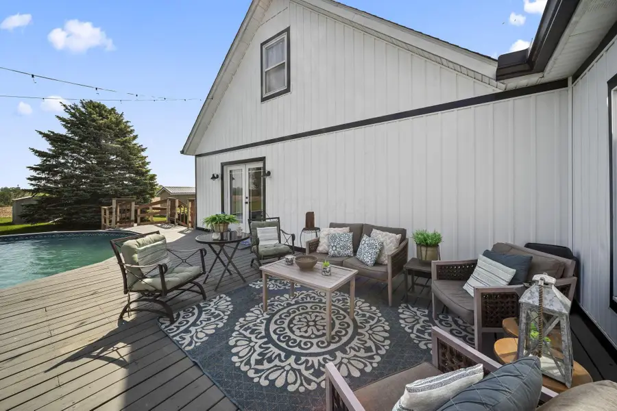 29814 Wolfe Road, Circleville, OH 43113 - #3