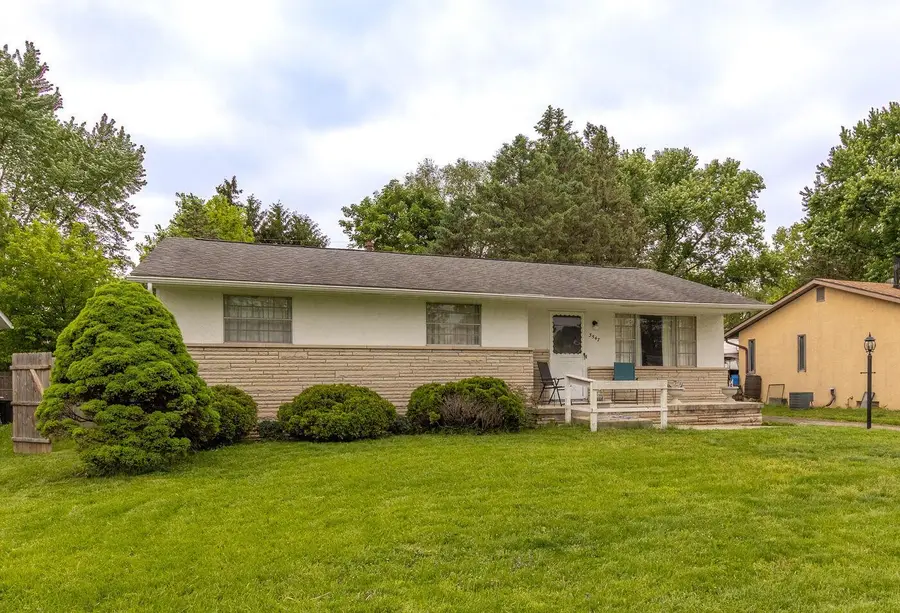 3547 Noe Bixby Road, Columbus, OH 43232 - #2