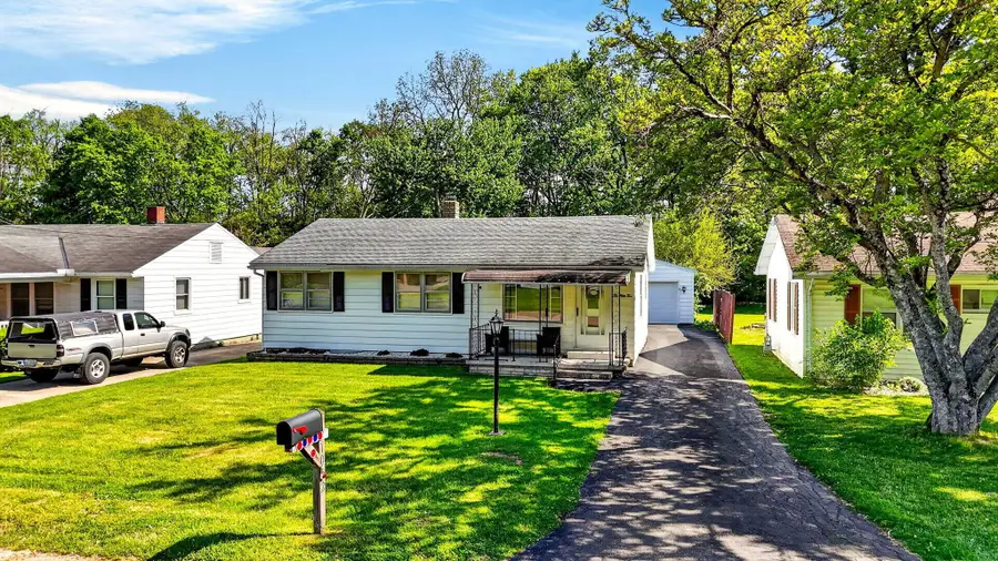 1052 Lake Drive, Chillicothe, OH 45601 - #2