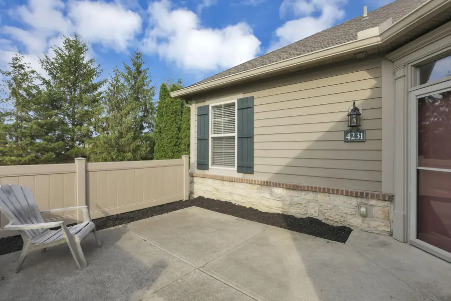 4231 Waterside Place, Grove City, OH 43123 - #2