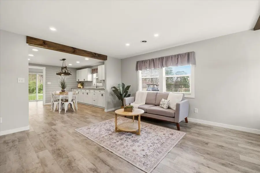 227 Crystal Avenue, Mount Vernon, OH 43050 - #2