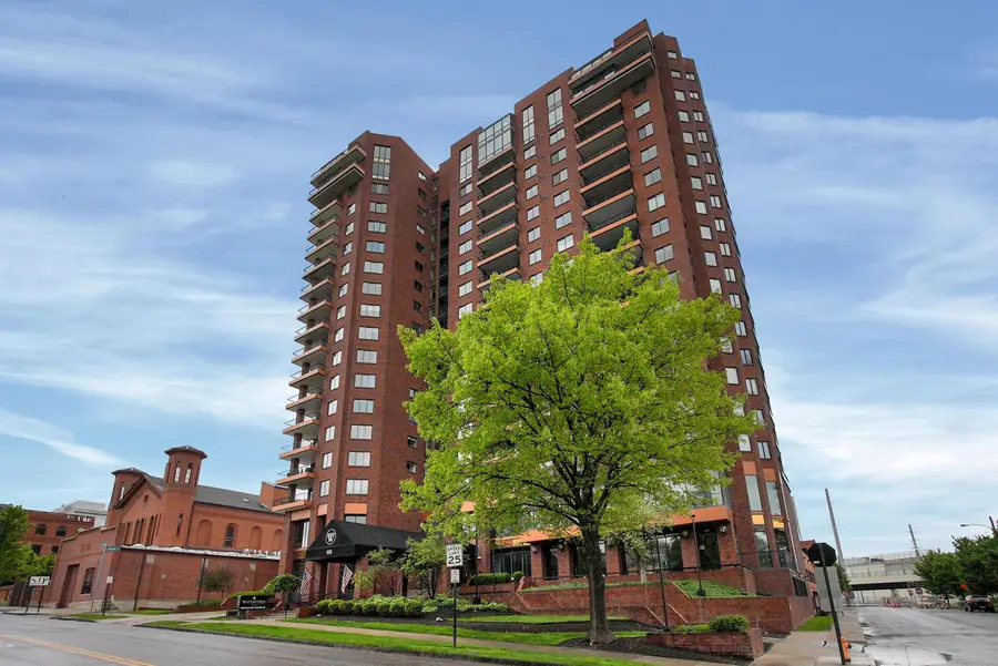 155 W Main Street, Columbus, OH 43215 - #2