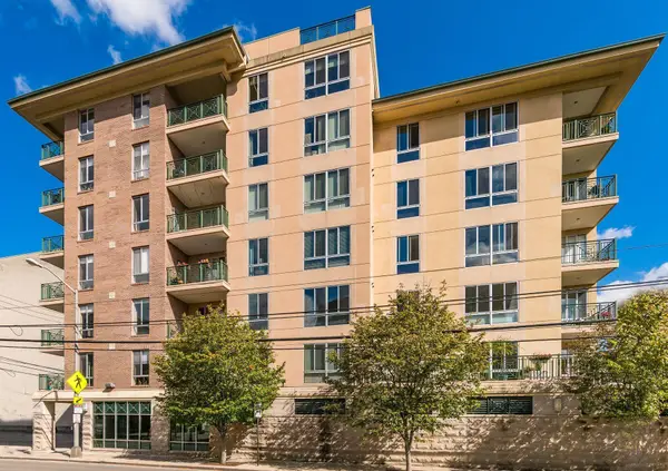 196 S Grant Avenue, Columbus, OH 43215