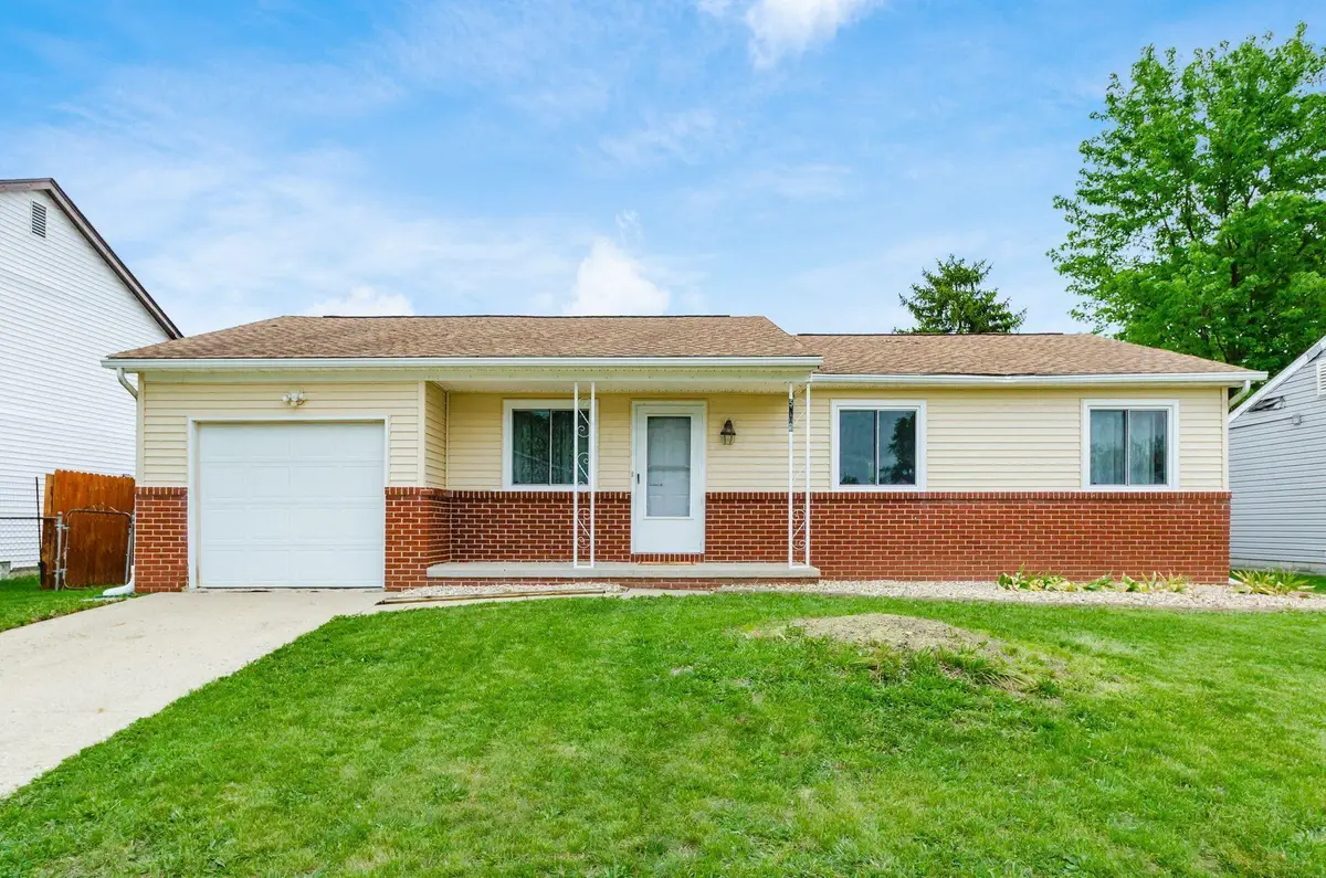 5912 Starcrest Drive, Galloway, OH 43119 - #1