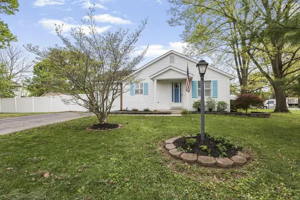 162 South Fork Circle, Pataskala, OH 43062
