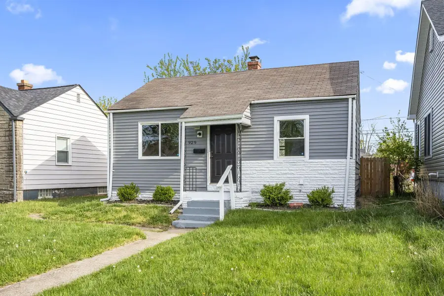 926 E 19th Avenue, Columbus, OH 43211 - #3