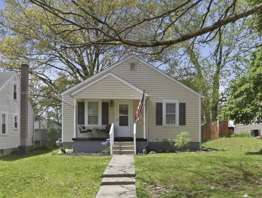 811 Medill Avenue, Lancaster, OH 43130 - #1