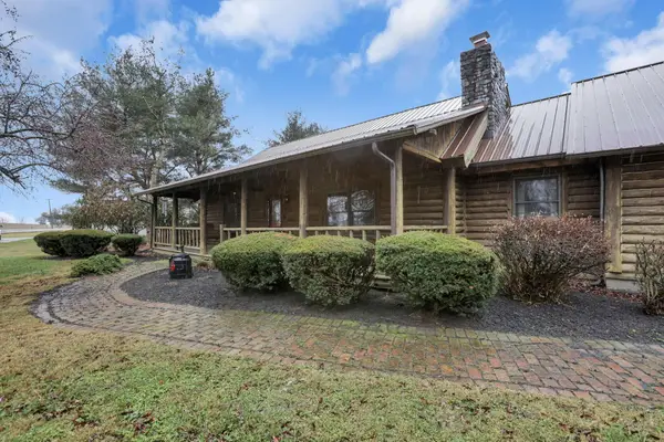 3591 Richland Road Ne, Pleasantville, OH 43148