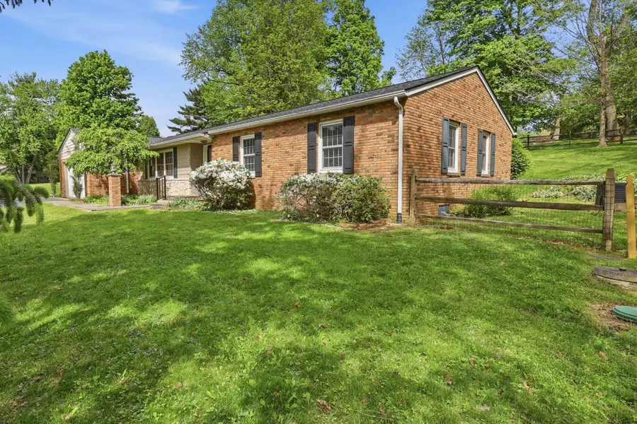 1722 Red Oak Drive Ne, Lancaster, OH 43130 - #3