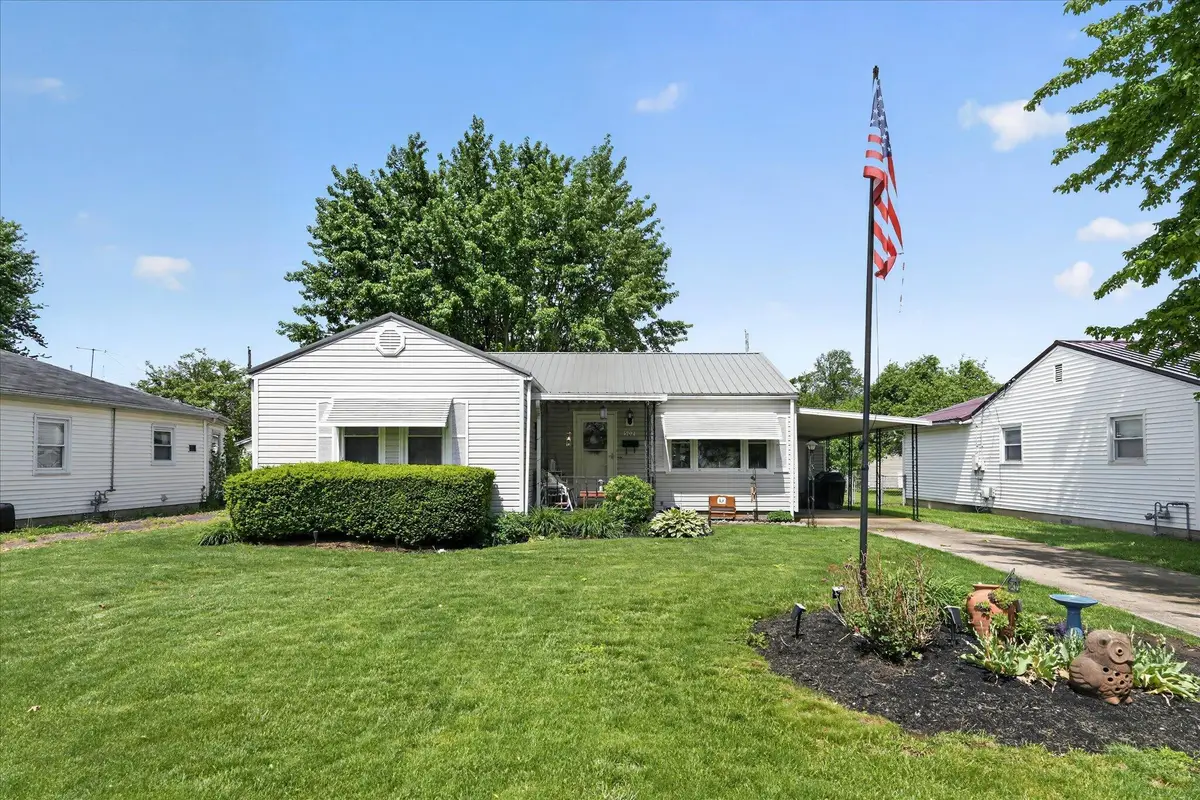 502 Warren Avenue, Washington Court House, OH 43160 - #1