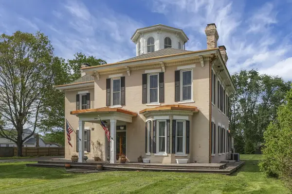 380 W Columbus Street, Pickerington, OH 43147