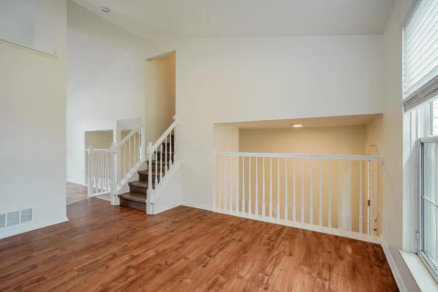 1169 Vera Place, Columbus, OH 43204 - #3