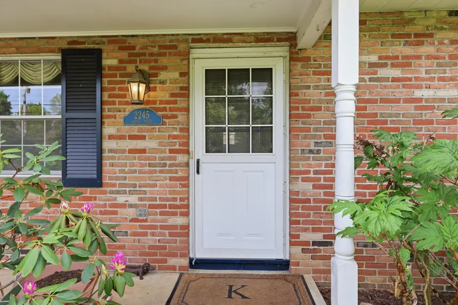 2245 Lane Road, Columbus, OH 43220 - #3