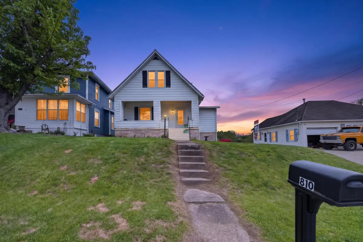 810 Highland Avenue, Cambridge, OH 43725 - #1