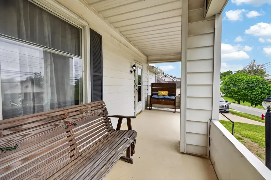 810 Highland Avenue, Cambridge, OH 43725 - #2