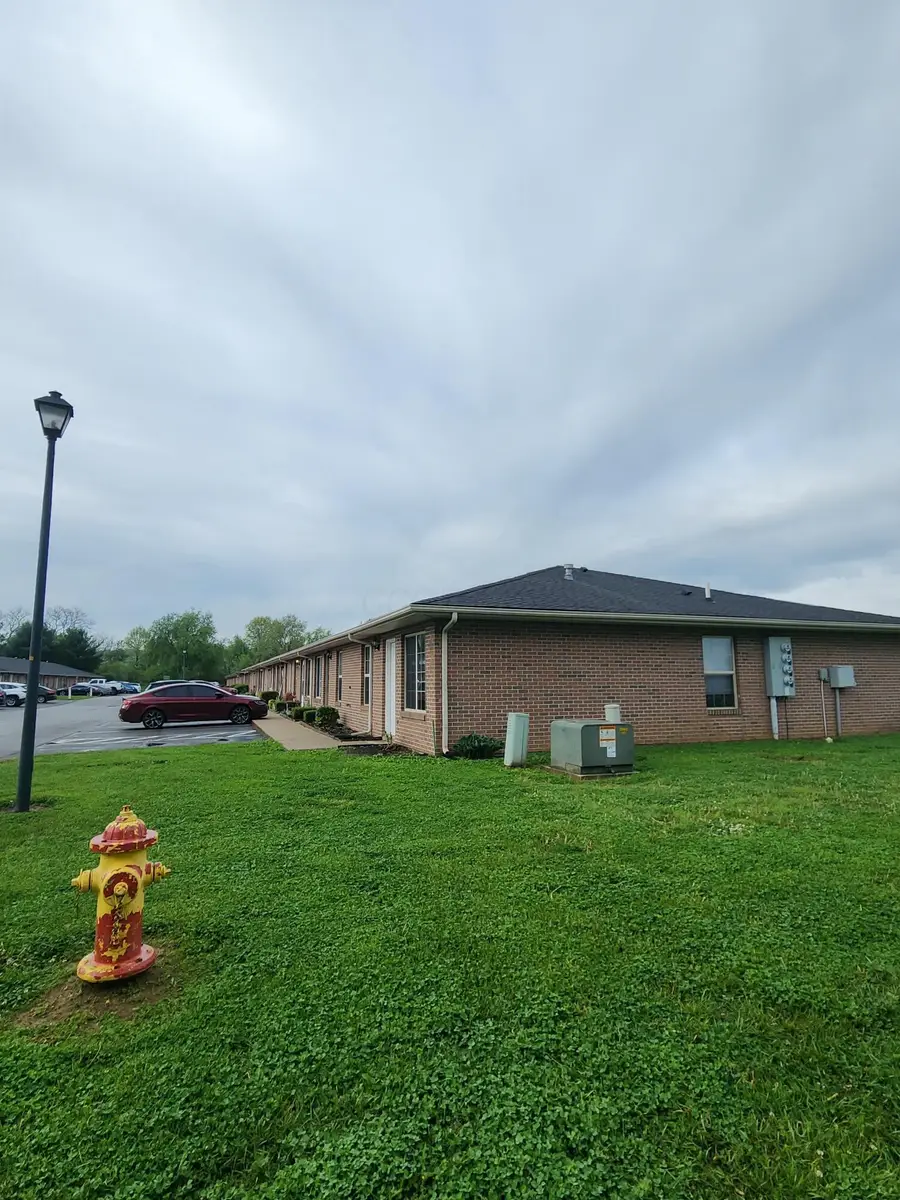 109 Nora Drive, Frazeysburg, OH 43822 - #2