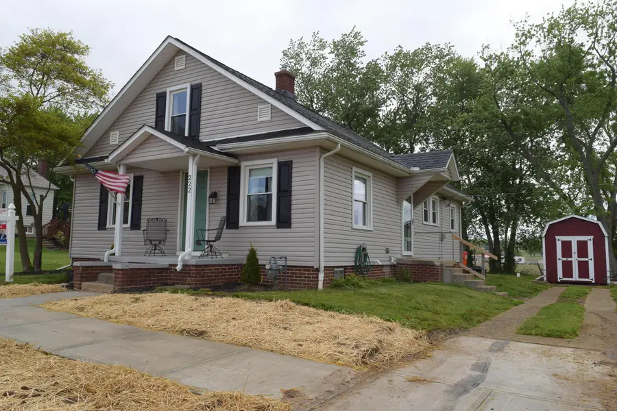 222 S School Street, Amanda, OH 43102 - #2