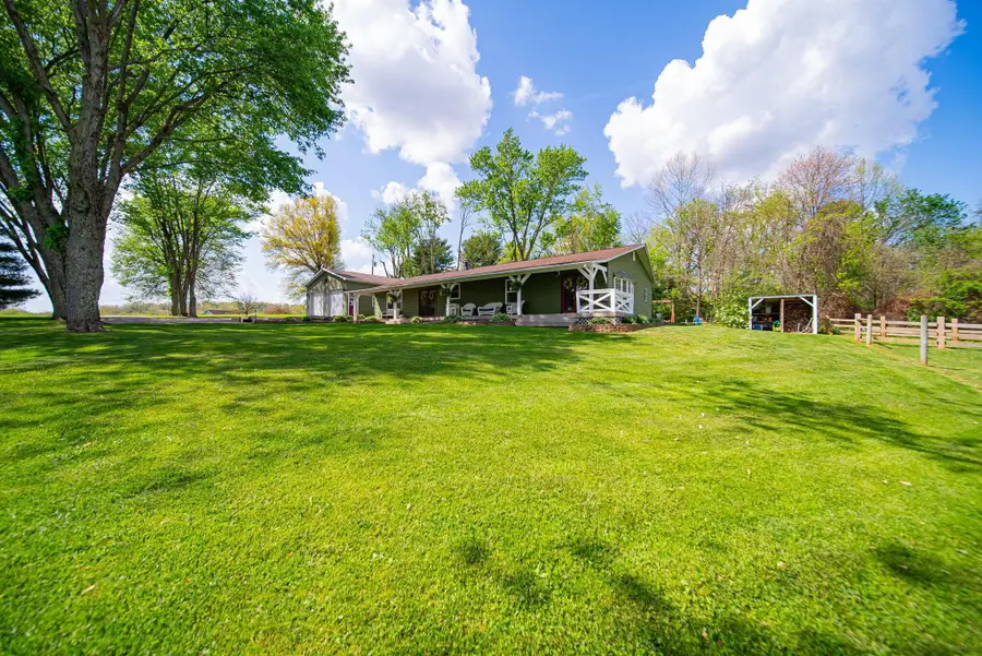 3966 Toll Gate Road Nw, Somerset, OH 43783 - #3