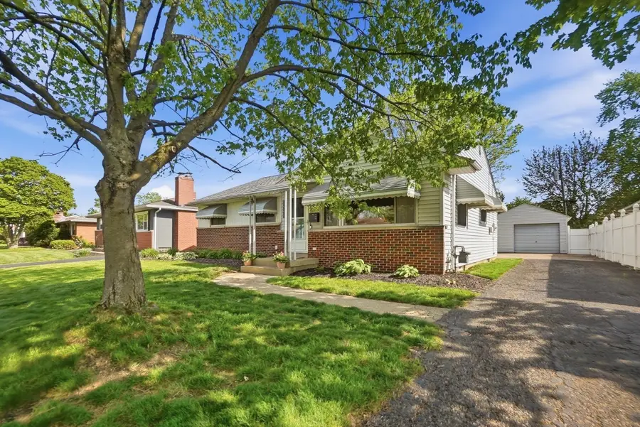 2691 Kenny Lane, Grove City, OH 43123 - #3