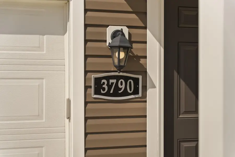 3790 Alledonia Drive, Grove City, OH 43123 - #3