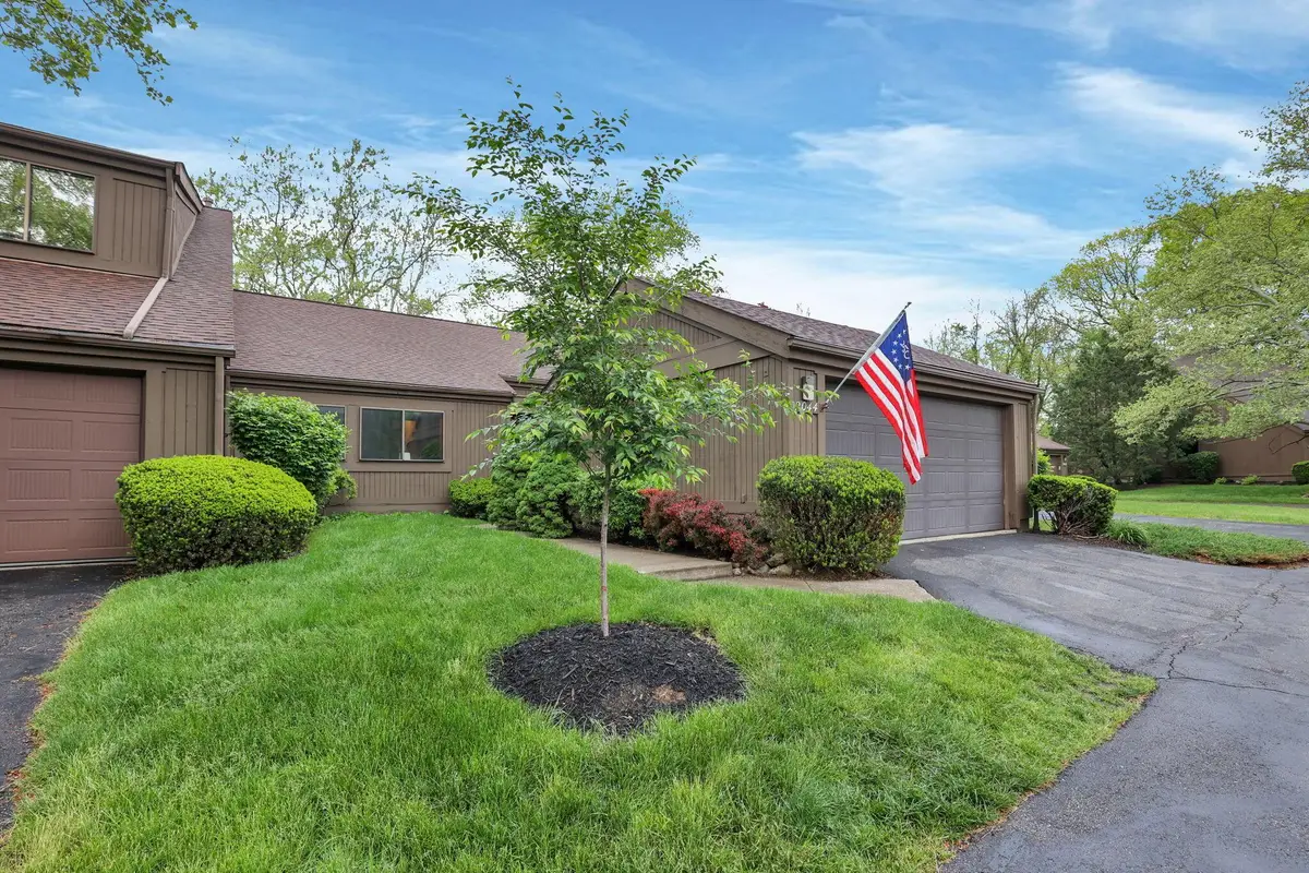 2044 Willowick, Columbus, OH 43229 - #1