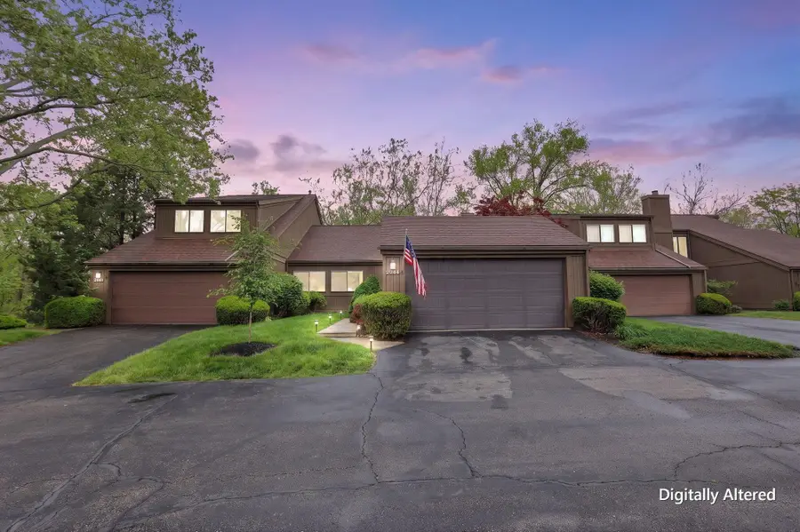 2044 Willowick, Columbus, OH 43229 - #2