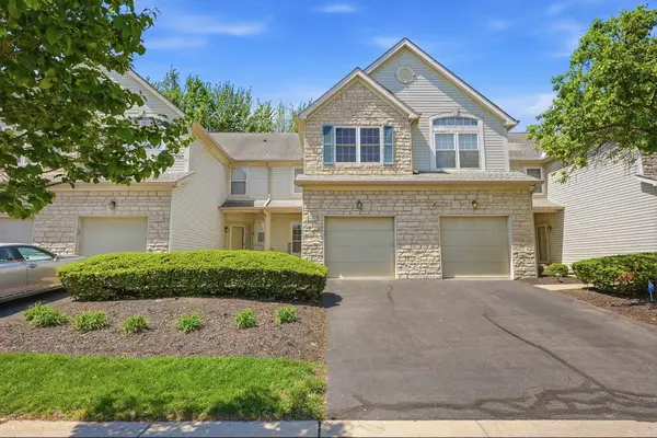 2575 Rustling Oak Boulevard, Hilliard, OH 43026