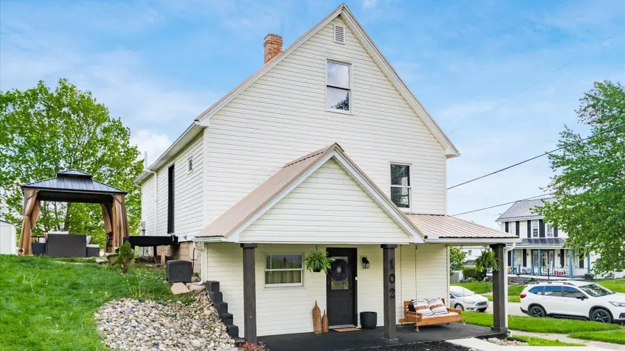 102 Logan Street, Junction City, OH 43748 - #3