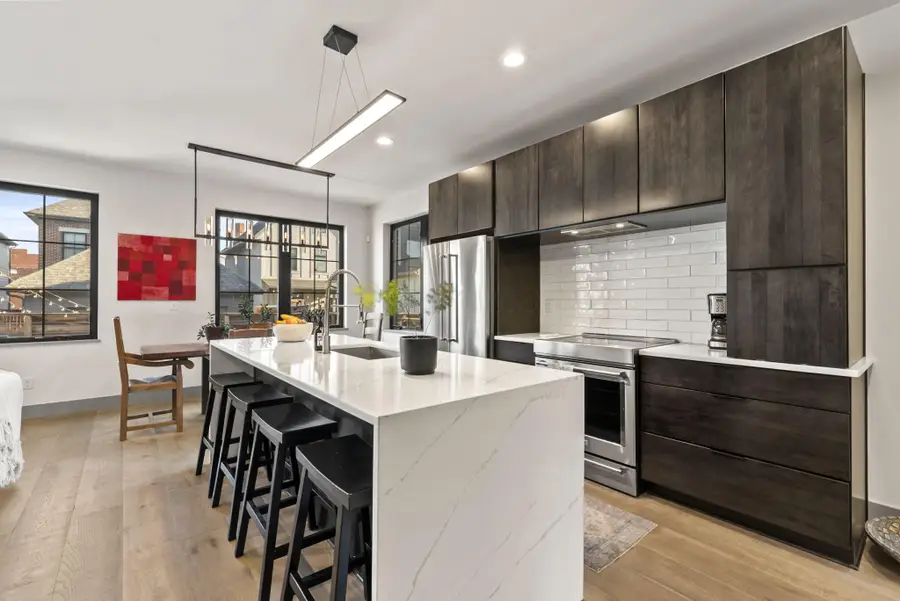 249 E Greenwood Avenue, Columbus, OH 43201 - #3