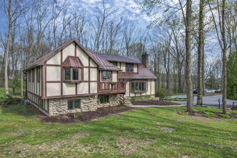 3915 Maxwell Road, Mansfield, OH 44904 - #3