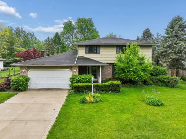 6169 Meadow Wood Lane, Columbus, OH 43228