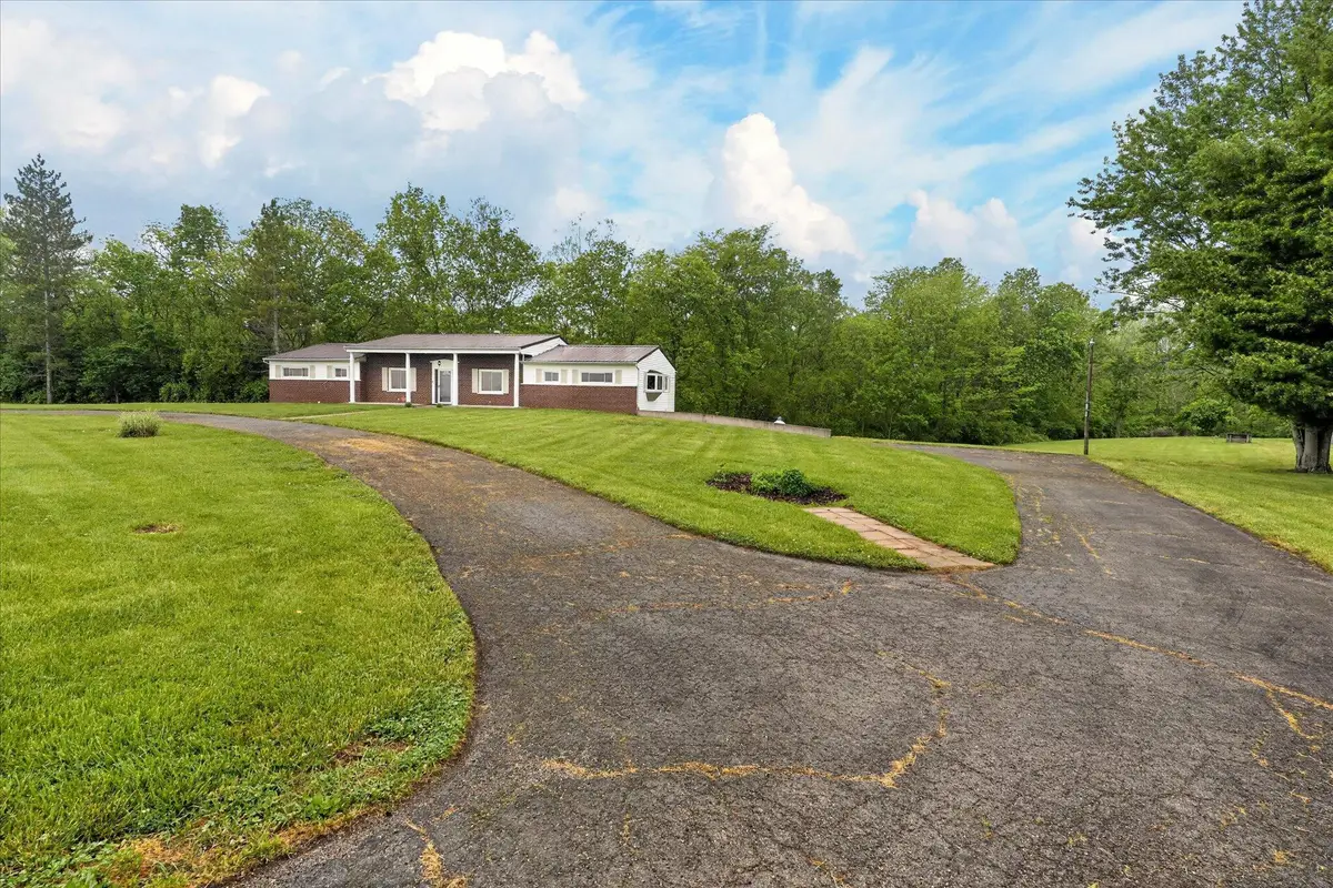 5128 Locust Grove Road Se, Washington Court House, OH 43160 - #1