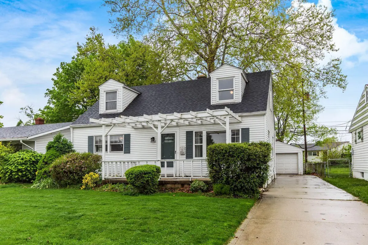 4235 Ashgrove Drive, Grove City, OH 43123 - #1
