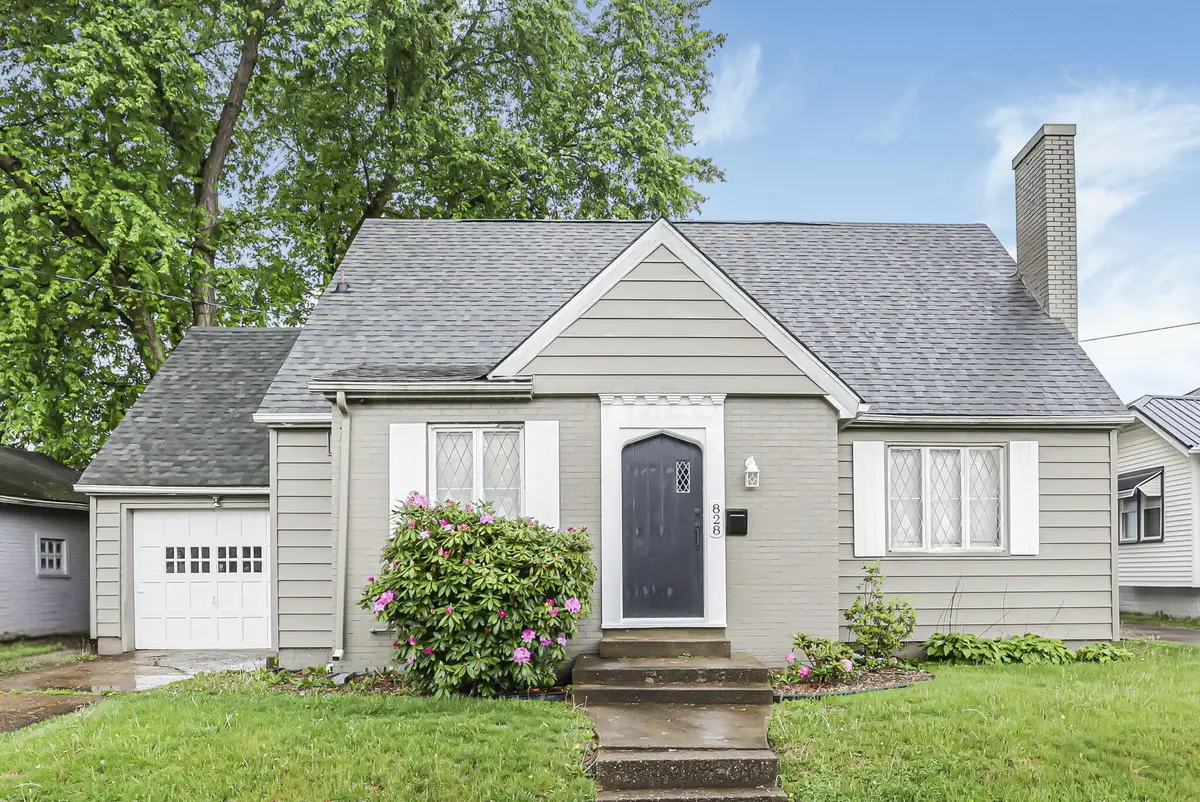 828 Lindbergh Avenue, Zanesville, OH 43701 - #1
