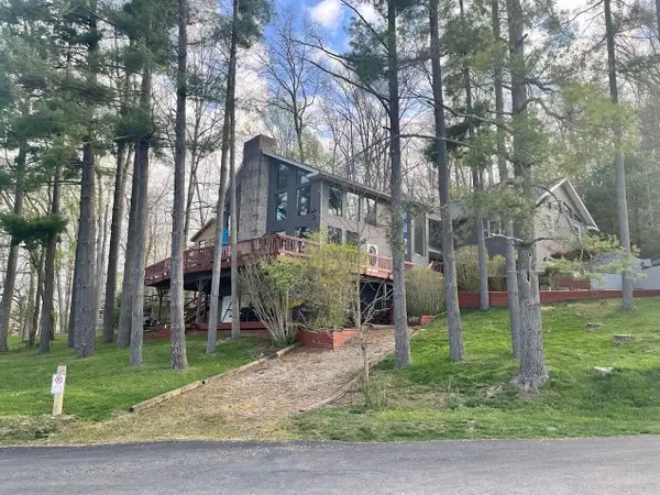 714 Natchez Lane, Hide A Way Hills, OH 43107