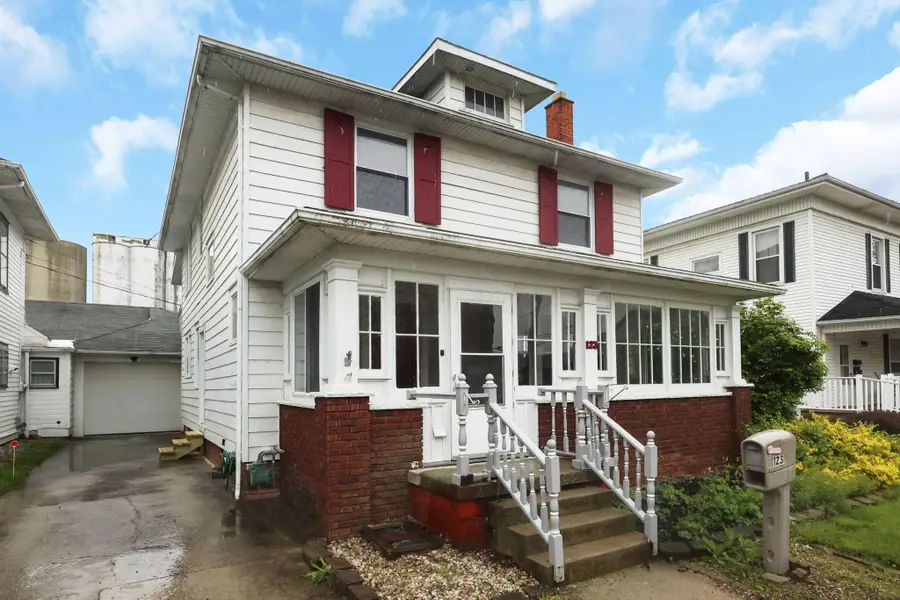 123 E Johnson Street, Upper Sandusky, OH 43351 - #3