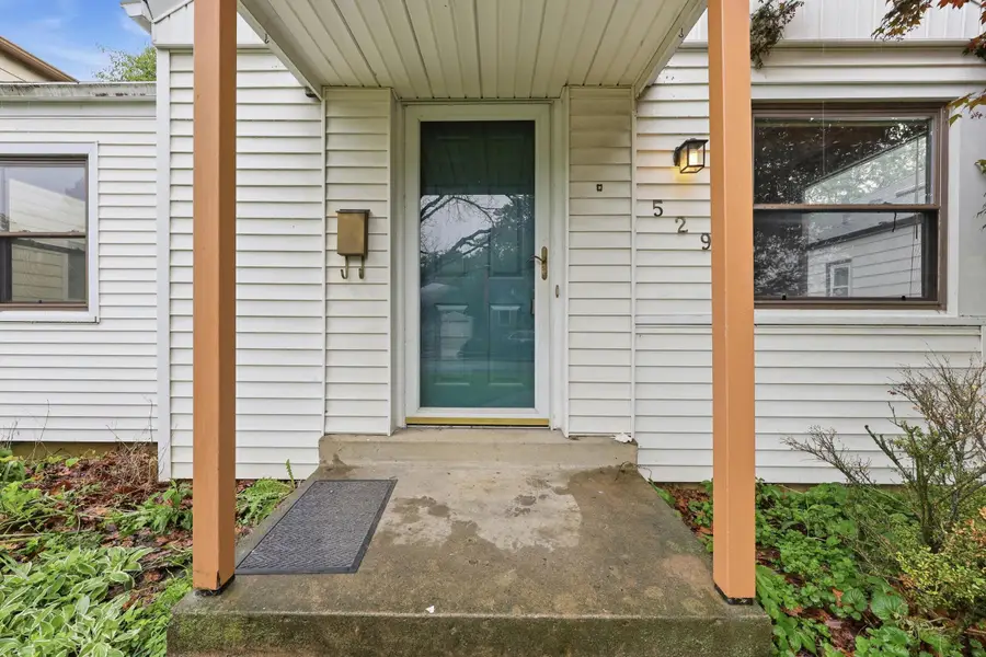 529 E Como Avenue, Columbus, OH 43202 - #3