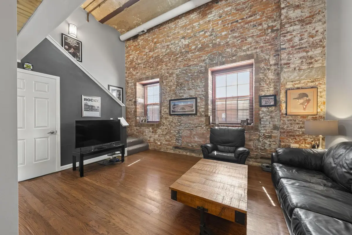 544 S Front Street, Columbus, OH 43215 - #1
