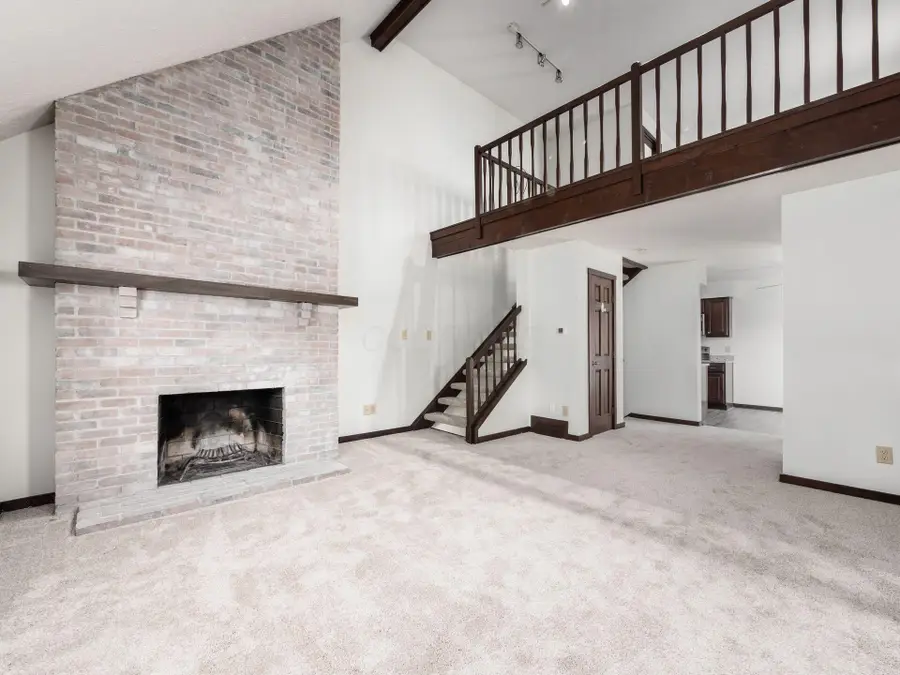 414 Edinburgh Road, Dublin, OH 43017 - #3