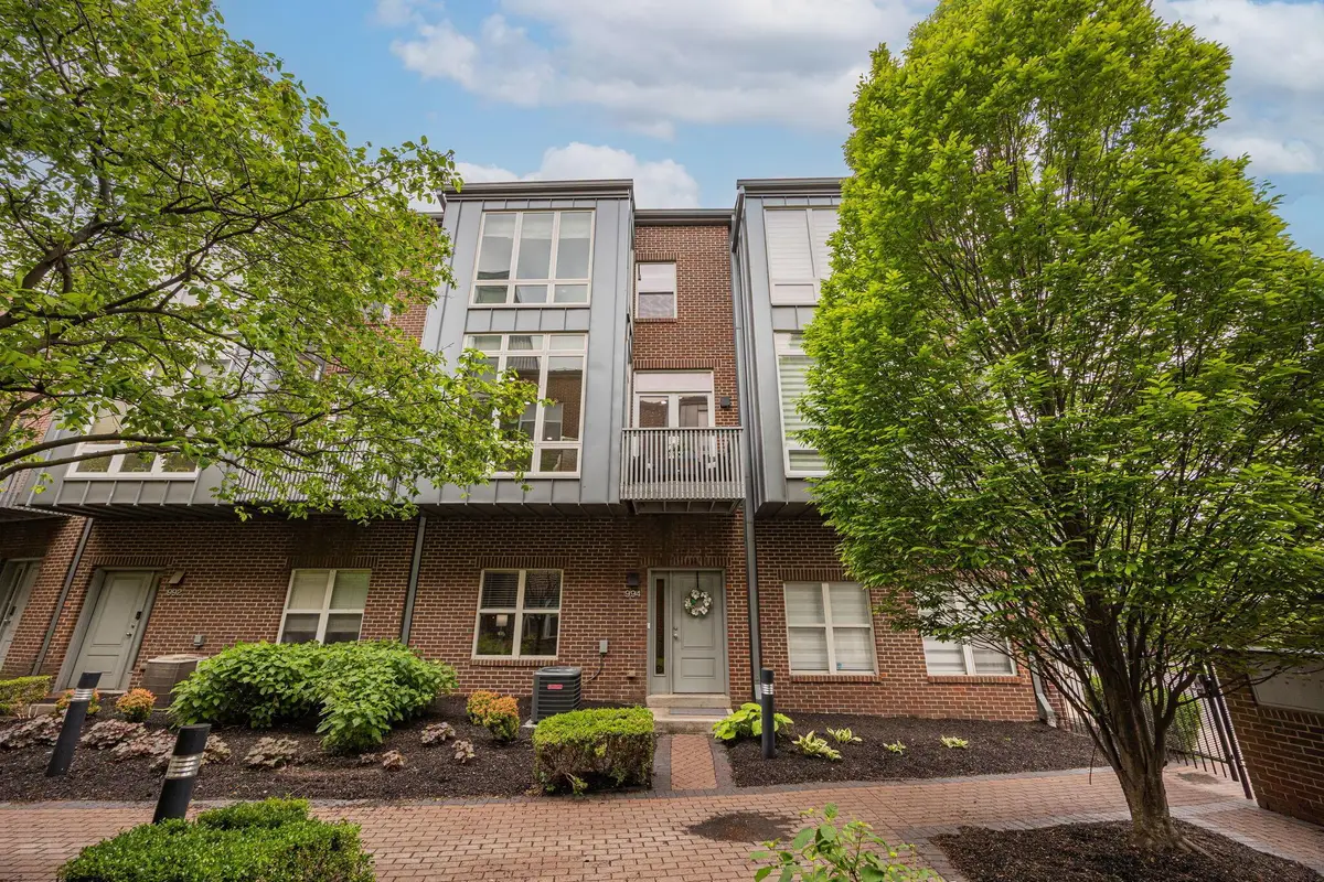 994 S Front Street, Columbus, OH 43206 - #1