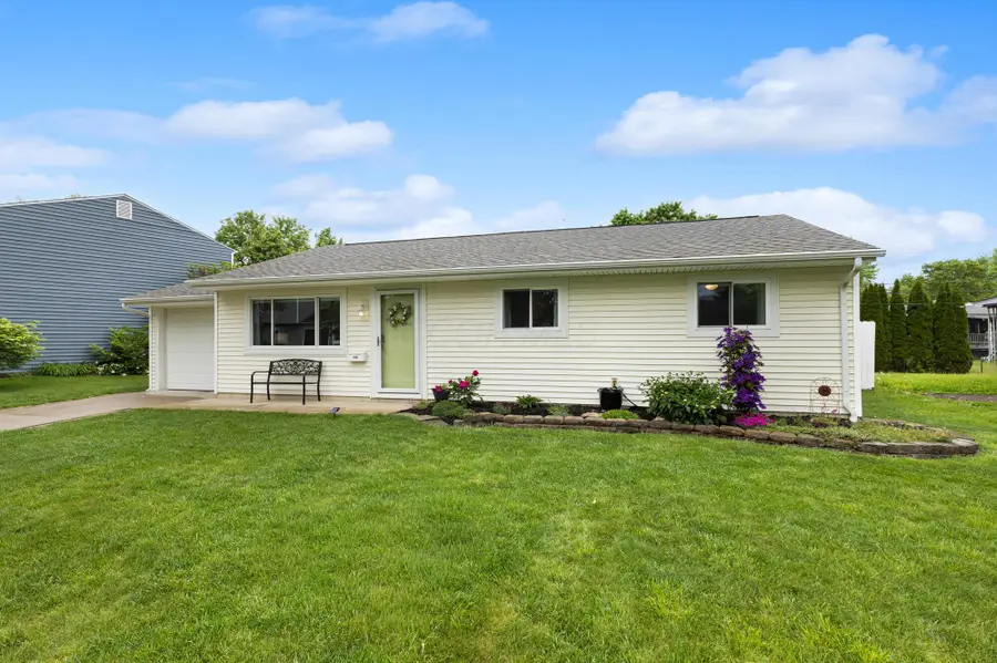 4550 Paxton Drive S, Hilliard, OH 43026 - #3