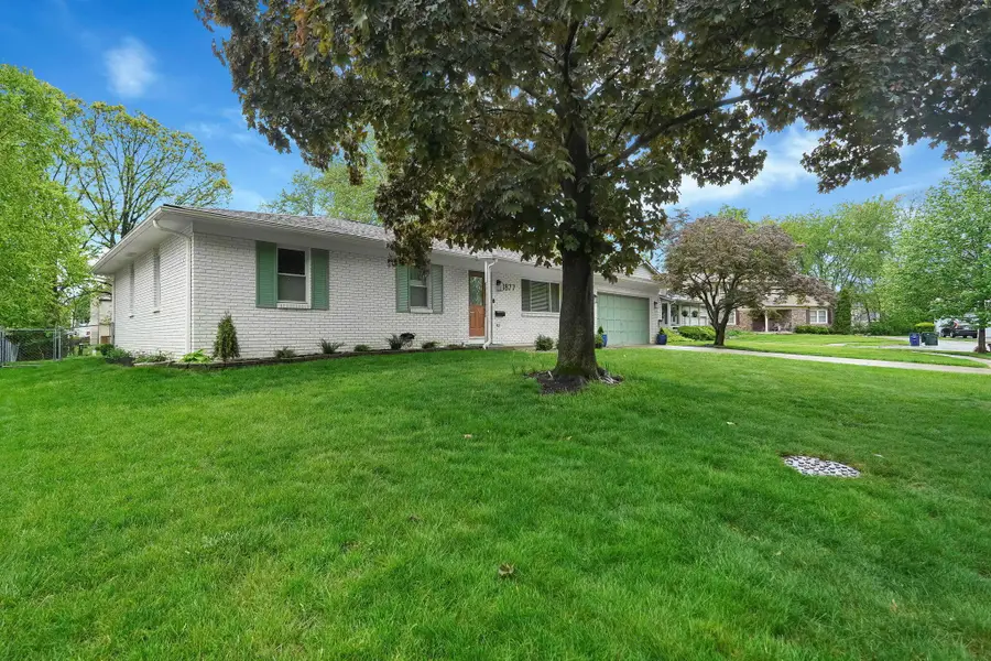 1877 Knollridge Court, Columbus, OH 43229 - #3