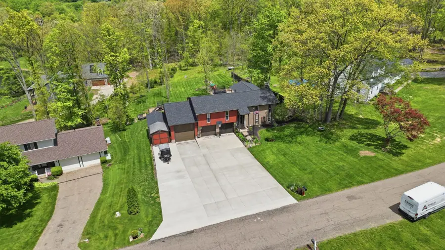 447 Deer Trail Drive, Thornville, OH 43076 - #3