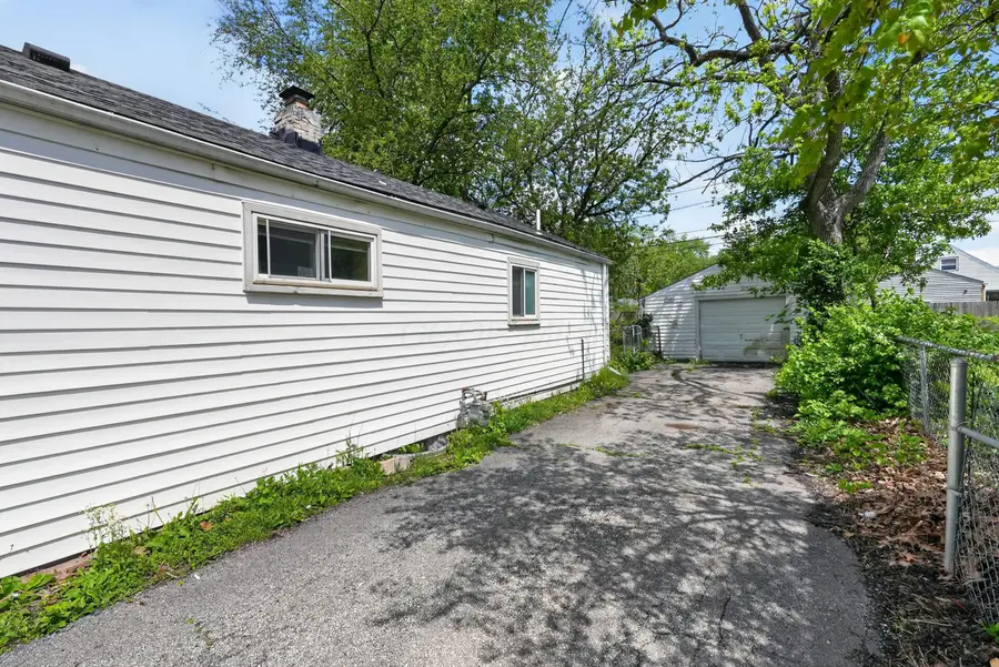 3028 Hiawatha Street, Columbus, OH 43224 - #3