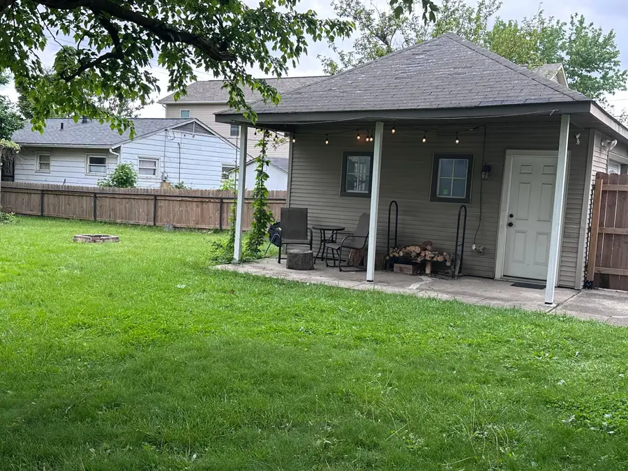982 Olmstead Avenue, Columbus, OH 43201 - #3