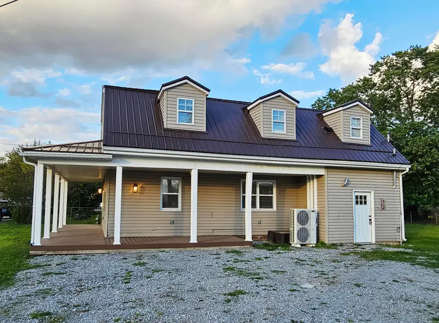 339 W Oak Street, Washington Court House, OH 43160 - #3
