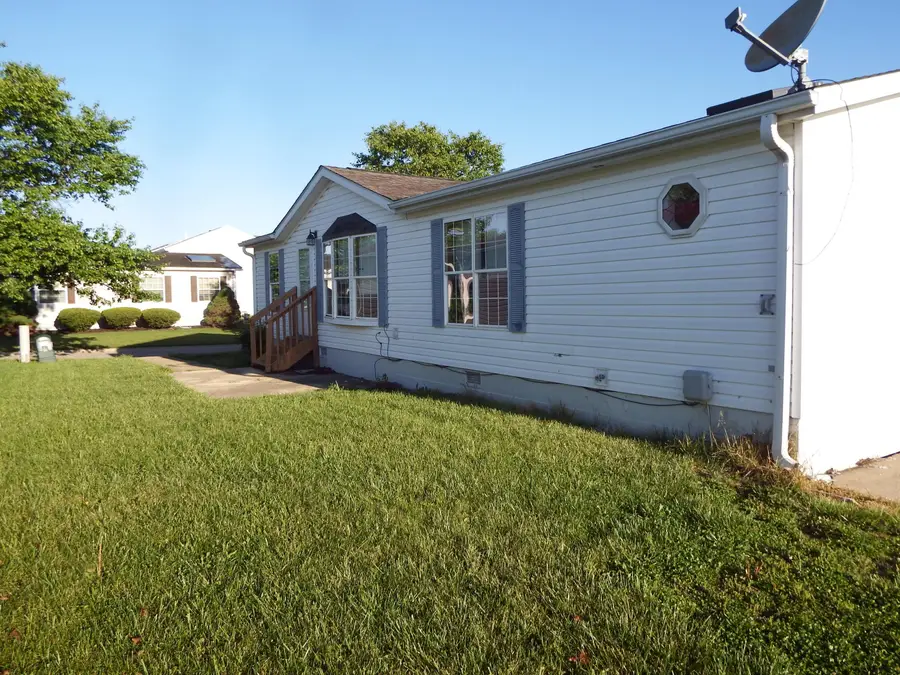 422 Lockbay Road, Commercial Point, OH 43116 - #2